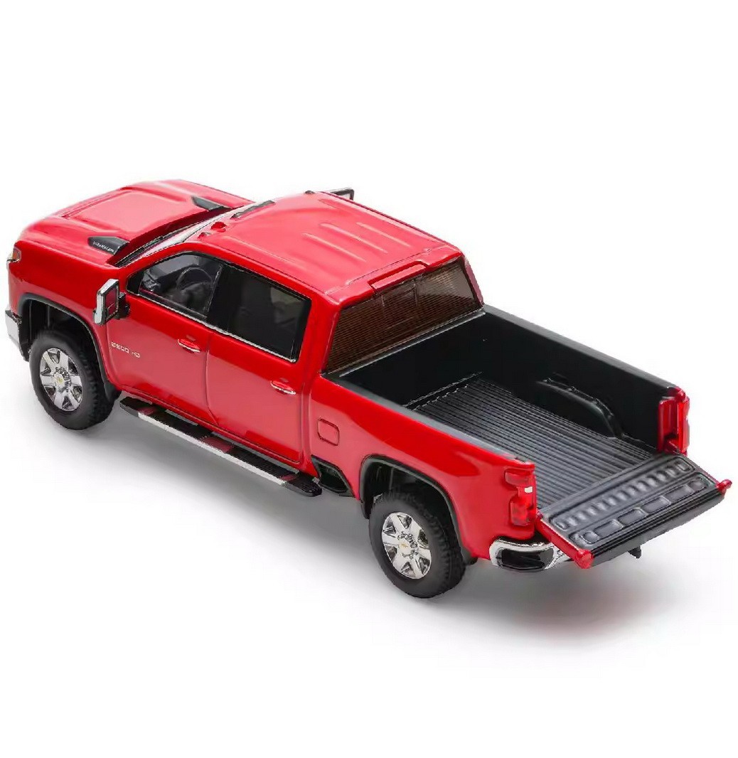 SMC 1/64 CHEVY SILVERADO PICK UP TRUCK Die Cast -SILVER-