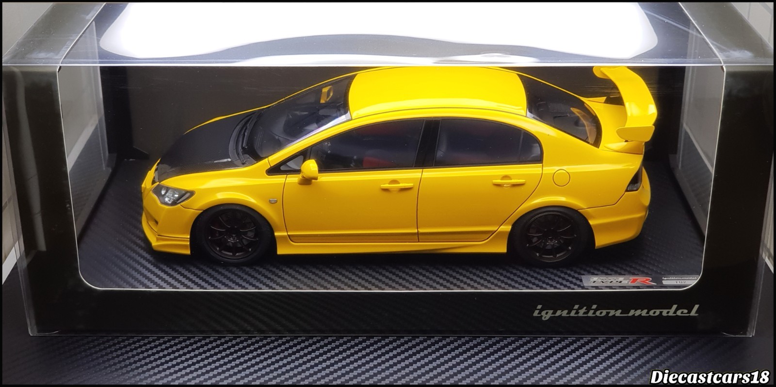 1/18 Ignition Model Honda Civic FD2R Yellow Metallic (IG-2831)