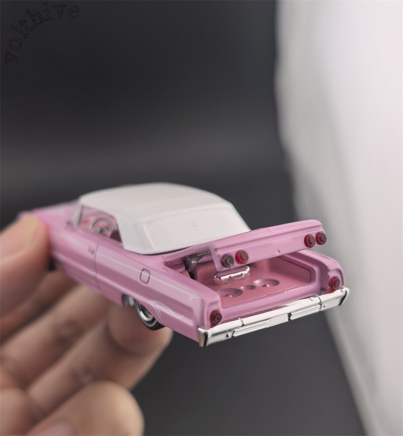 Fine Works64 1:64 Impala Lowrider Diecast Car Model Gift JDM Racing Fans Boys