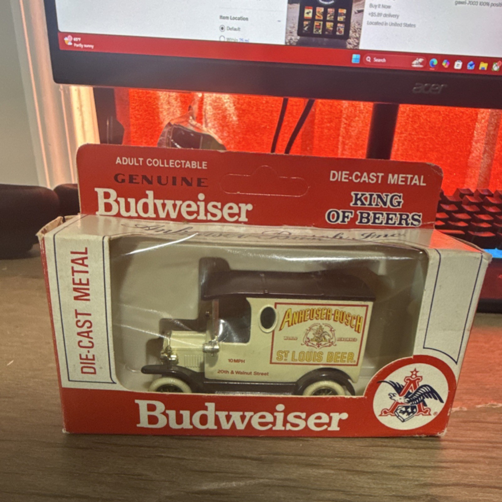 Lledo Days Gone Budweiser Diecast Delivery Truck Adult Collectable