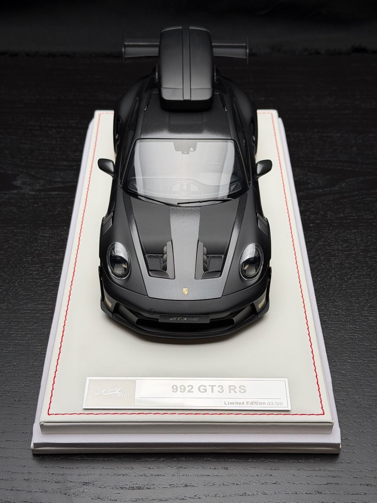 Porsche 911 GT3 RS w/ Roof Rack (Matte Black/ Gold) [IVY Model] 1:18 scale