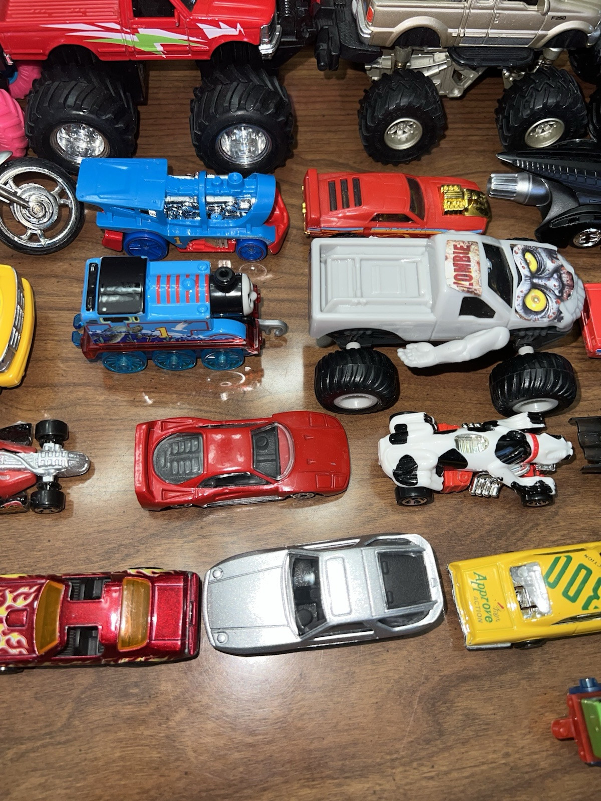 Big Hot wheels And Other Car Lot With Trucks
