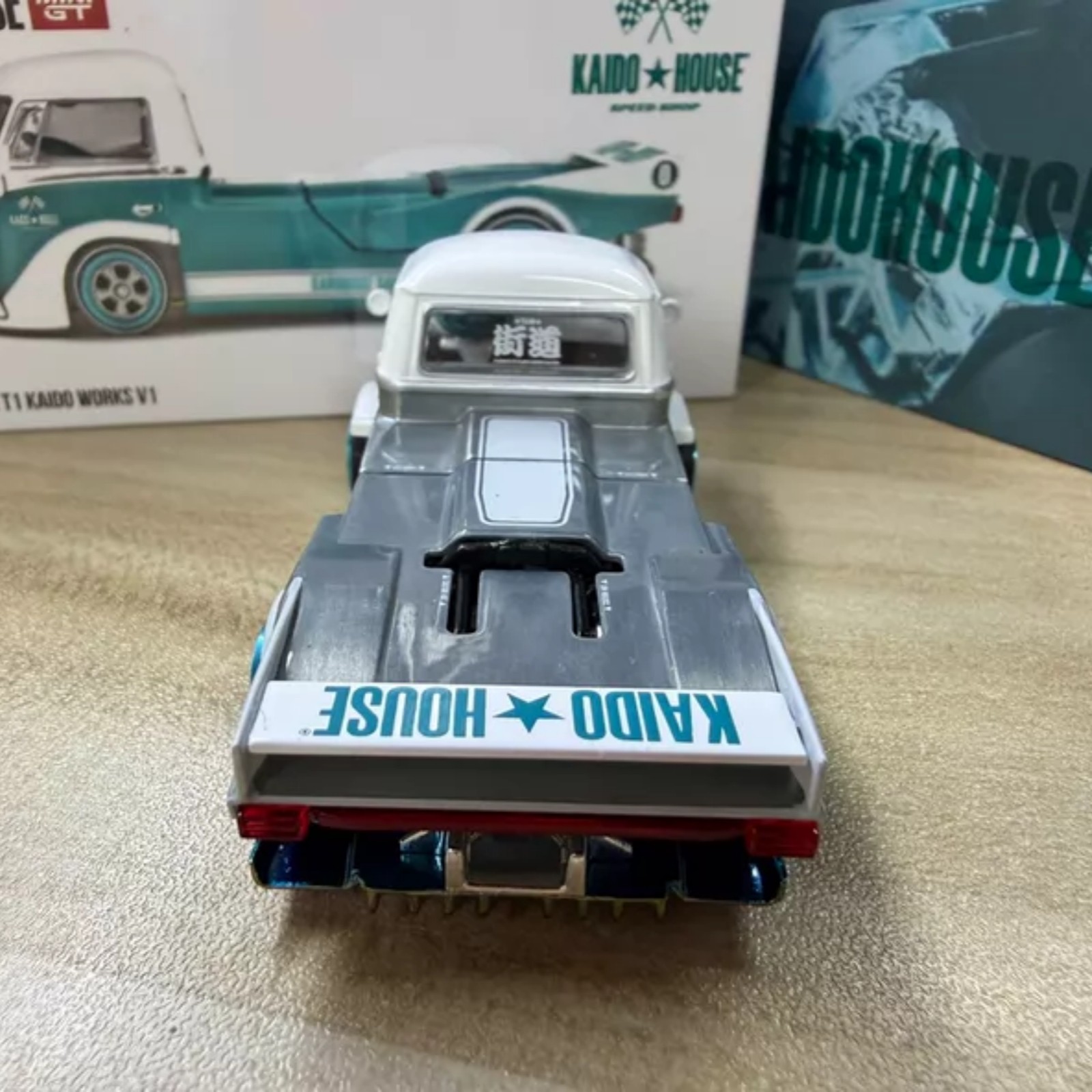 CHASE 1/64 Mini GT Kaido House 220 T1 Pickup Works V1 Raw Metal Blue Diecast Car