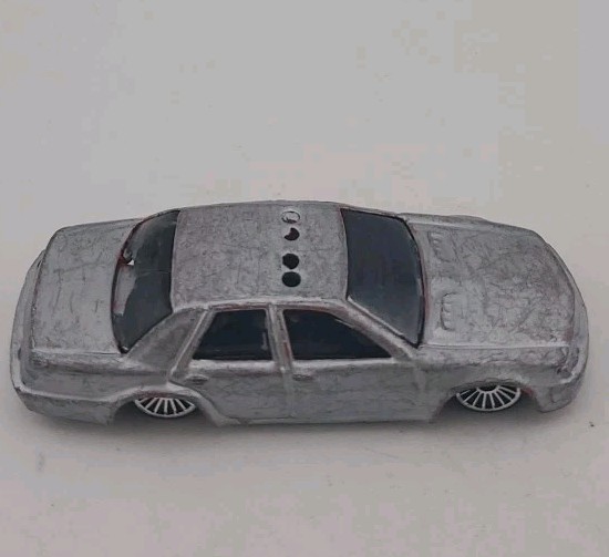 Maisto Gray Car