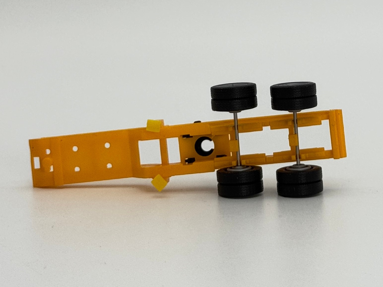 Herpa Promotex Jeep Dolly 2-axle for Lowboy Trailers Yellow HO 1:87