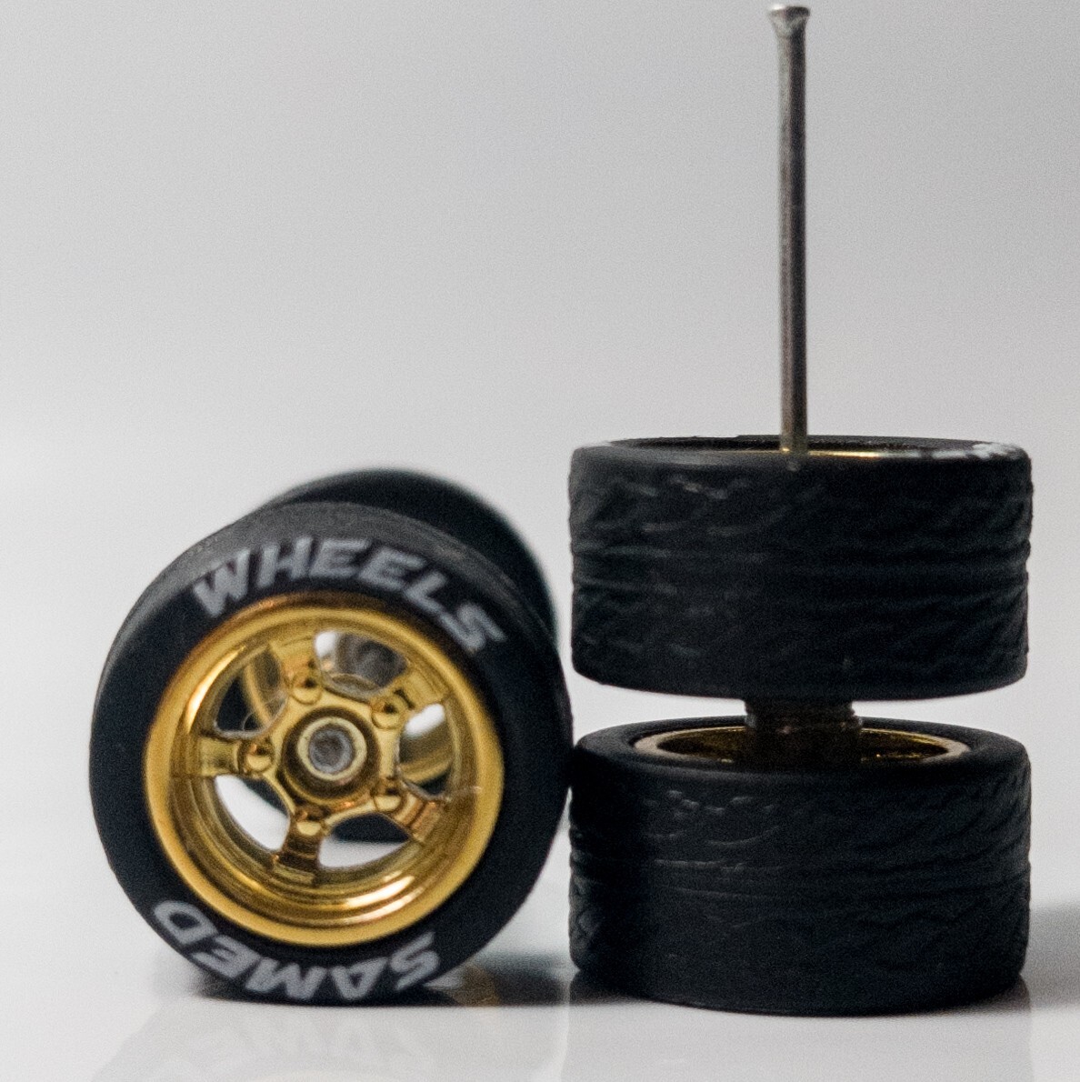 Gold 12mm Lettered 5 spoke wheels – 12/12mm for Hot Wheels