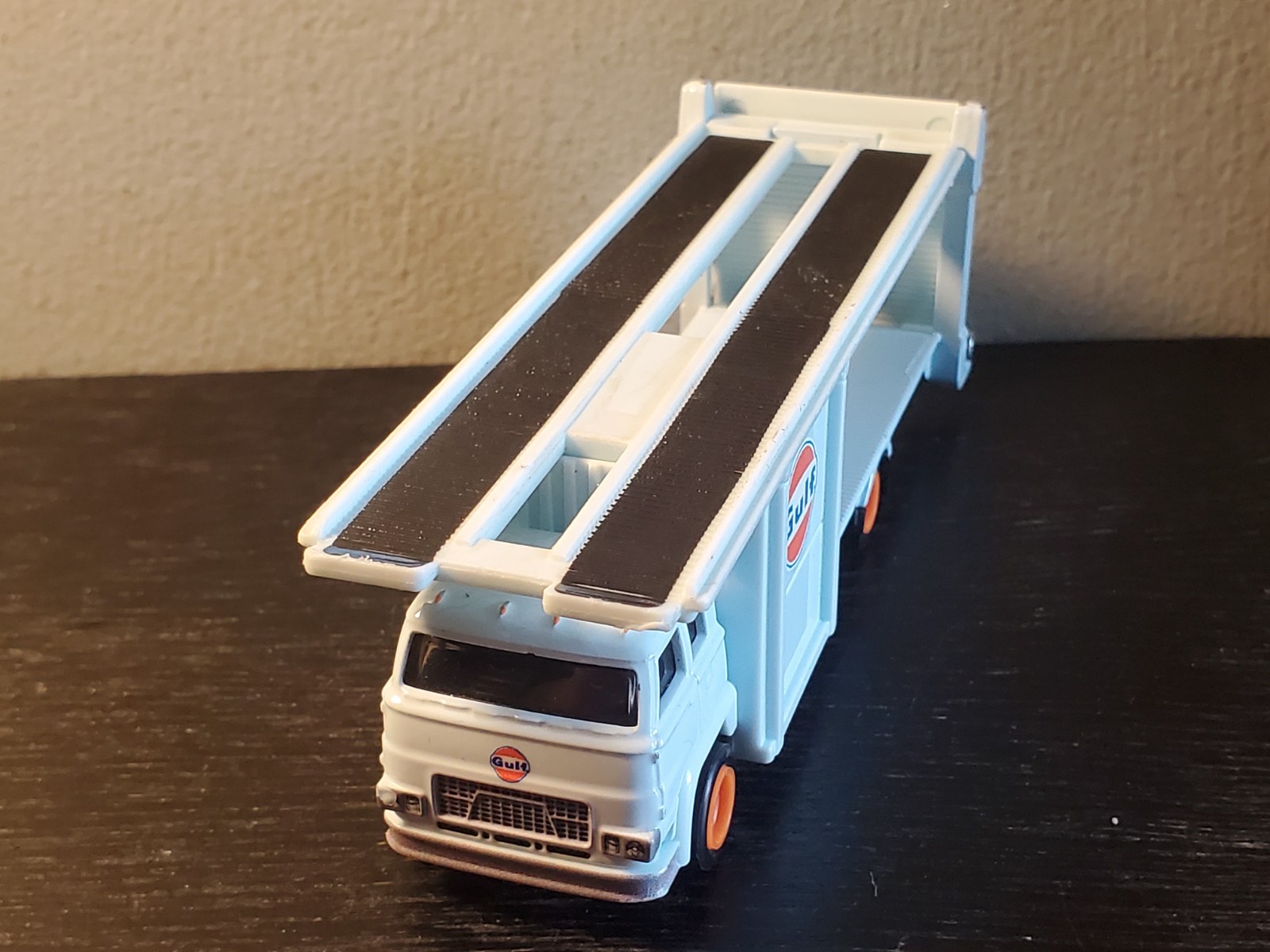 Hot Wheels Team Transport Gulf Second Story Lorry De Tomaso Pantera Gruppo Truck