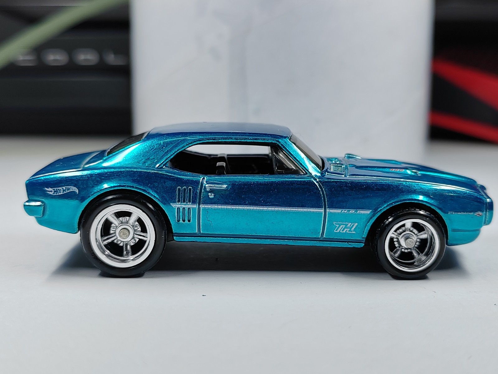 Hot Wheels 2026 Super Treasure Hunt-67 Pontiac Firebird 400-Loose Item Rivet