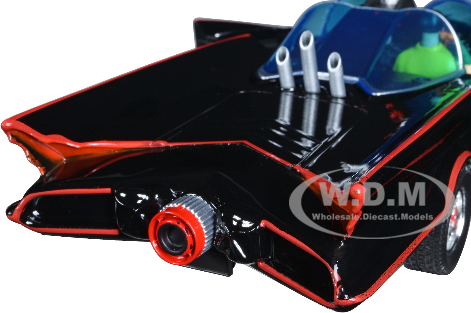 1966 CLASSIC BATMOBILE W/ 4 BATMAN SERIES FIGURES 1/24 DIECAST CAR JADA 33737