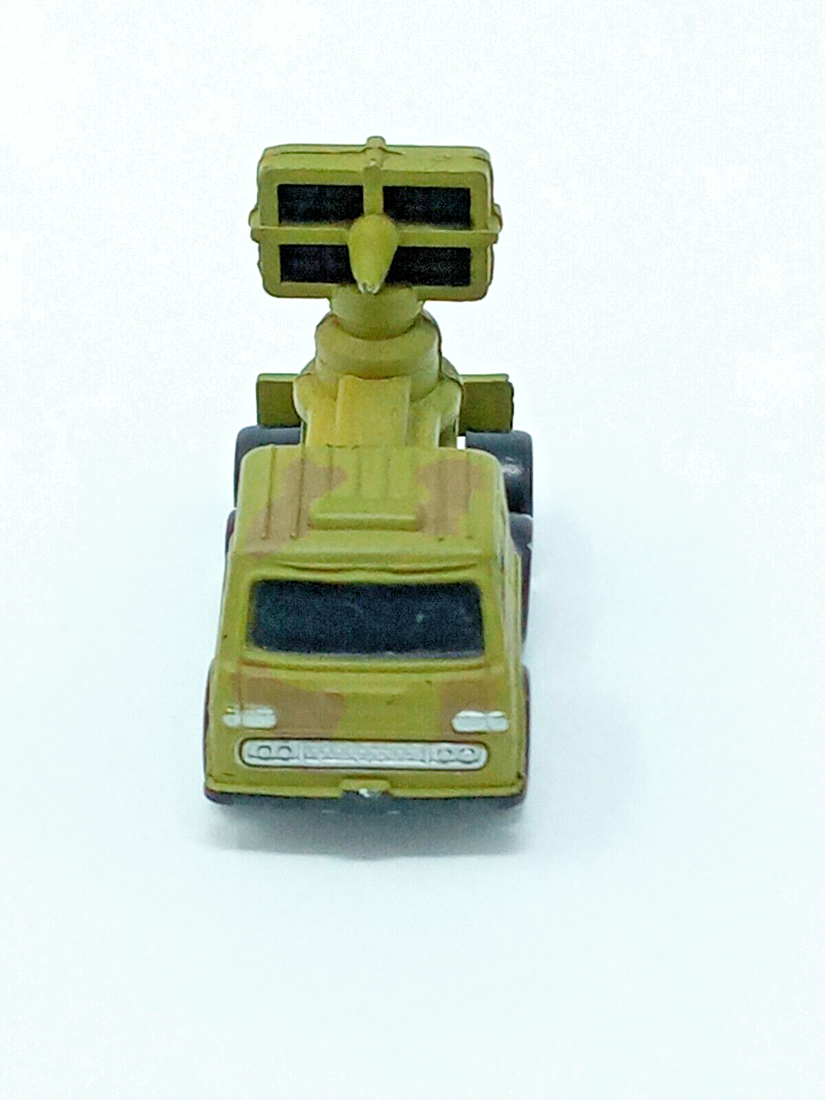 Micro Machines Funrise 1988 ? mini USA Military Truck w/ Anntenna / comms Dish