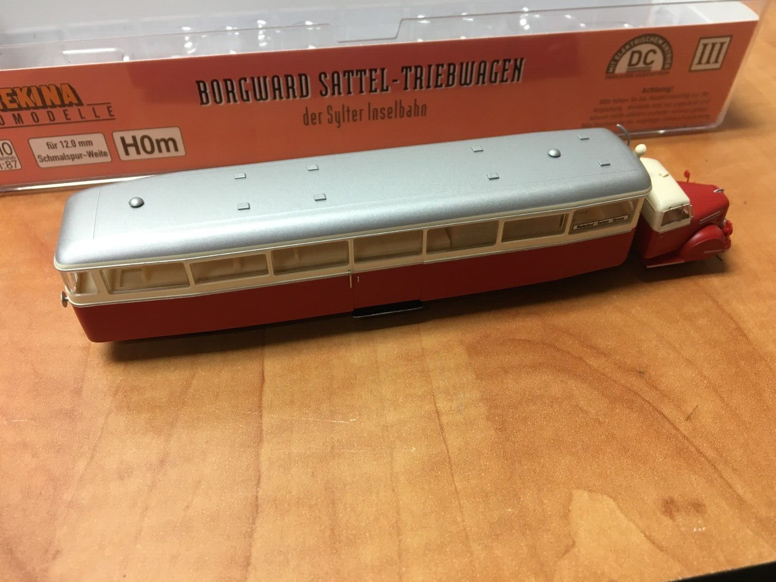 BREKINA 64210 HO Saddle Railcar Borgward Sattel Triebwagen DC HOm in case
