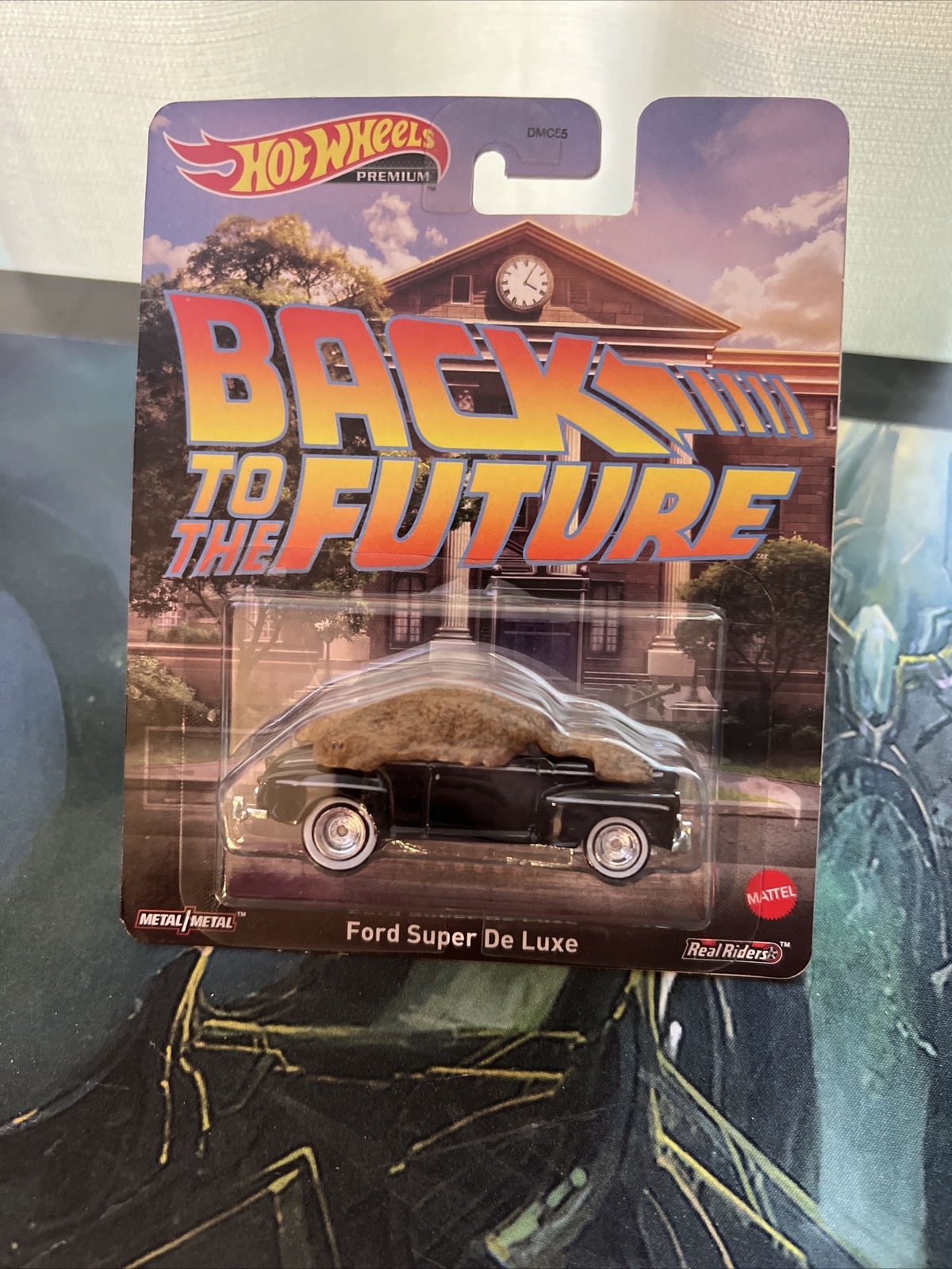 Hot Wheels 2023 Premium Retro Back to The Future Ford Super Deluxe w/Manure