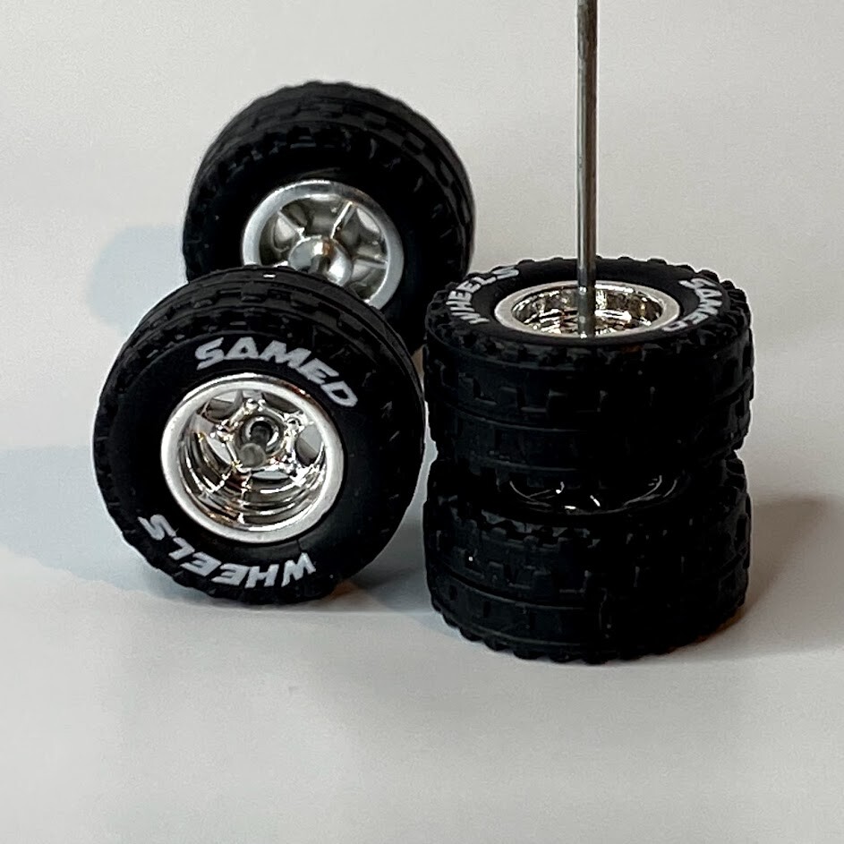 14mm 4×4 Truck Tire Sets – Chrome 5 spoke for Hot Wheels