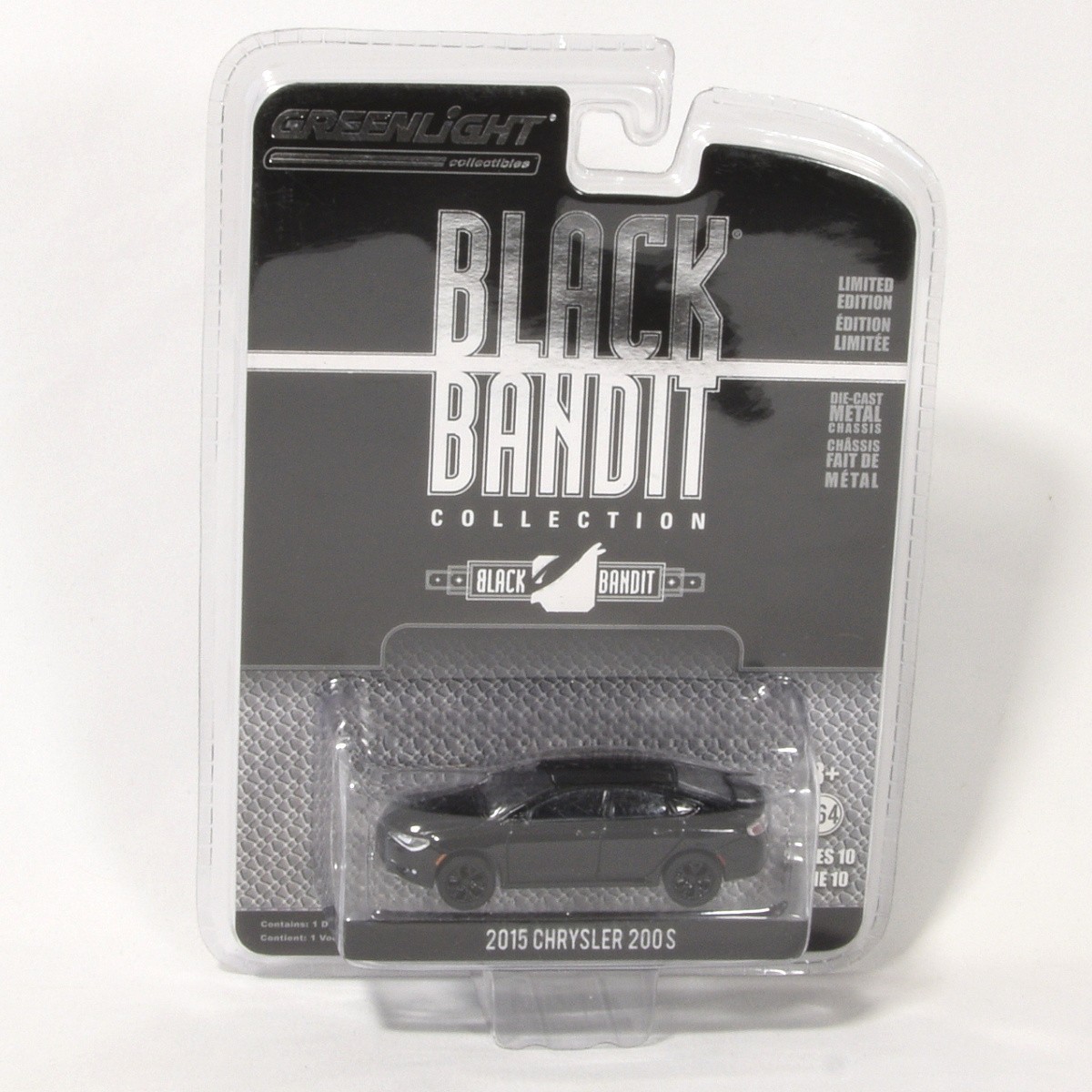 Greenlight Black Bandit Collection 1:64 Scale Diecast 2015 Chrysler 200S NEW