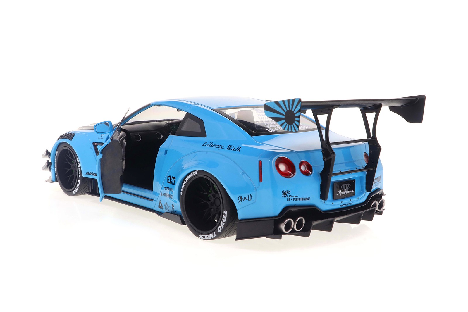 2023 NISSAN GT-R (R35) LIBERTY WALK BODY KIT 2.0 1/18 DIECAST SOLIDO S1805817