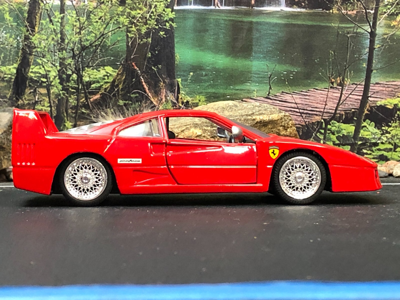 SUNNY SIDE SS7704 1:24 Diecast Model RED 1987 FERRARI F40 Opening Doors NO BOX