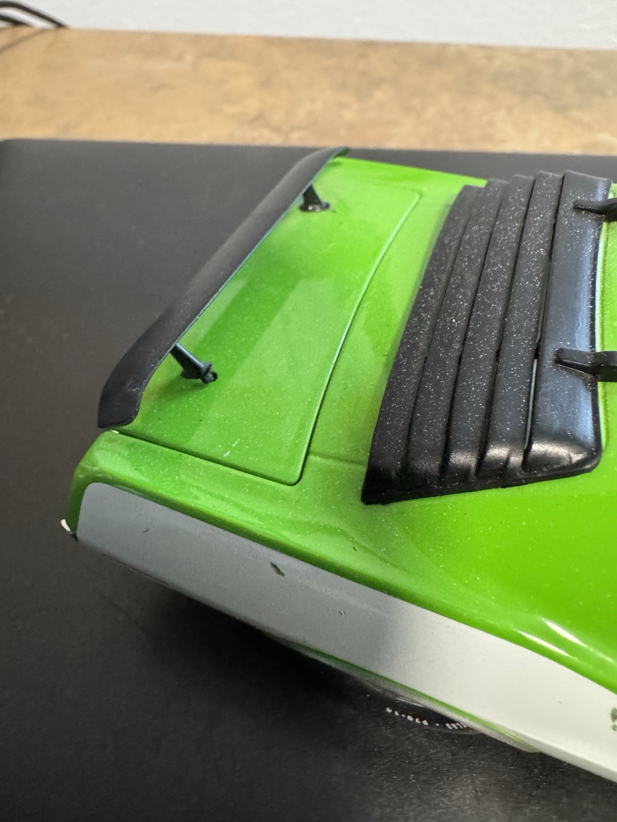 Die Cast Car Vintage 1971 Cuda 440 Green 1:24