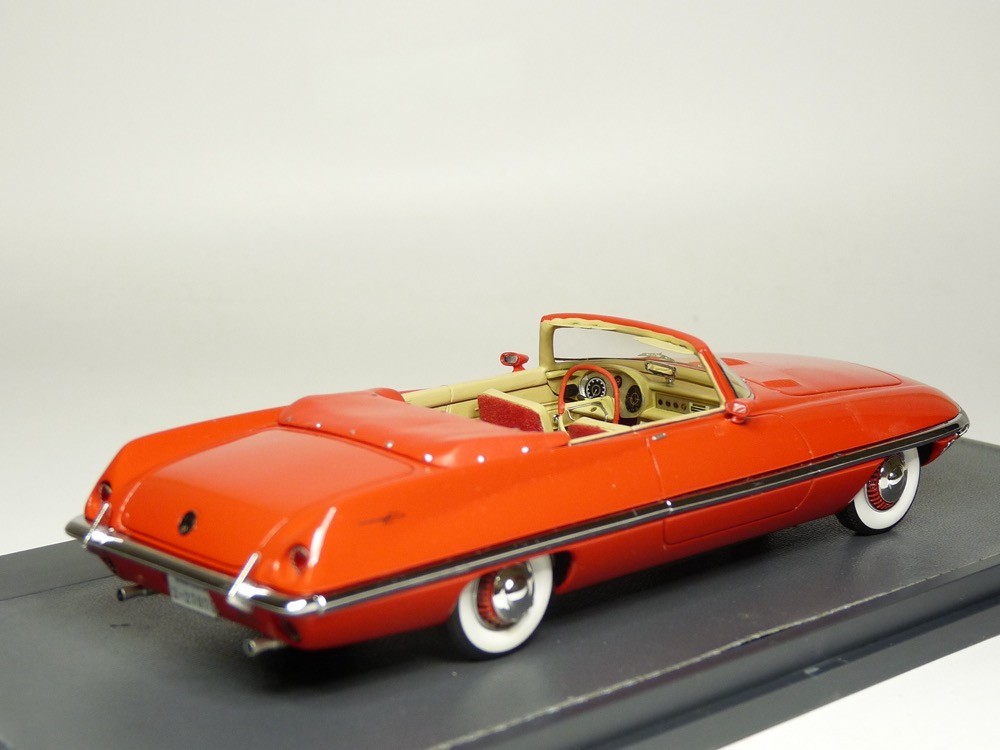 Matrix MX40303-031 1/43 1957 Chrysler Dart Diablo Exner Ghia Resin Model Car