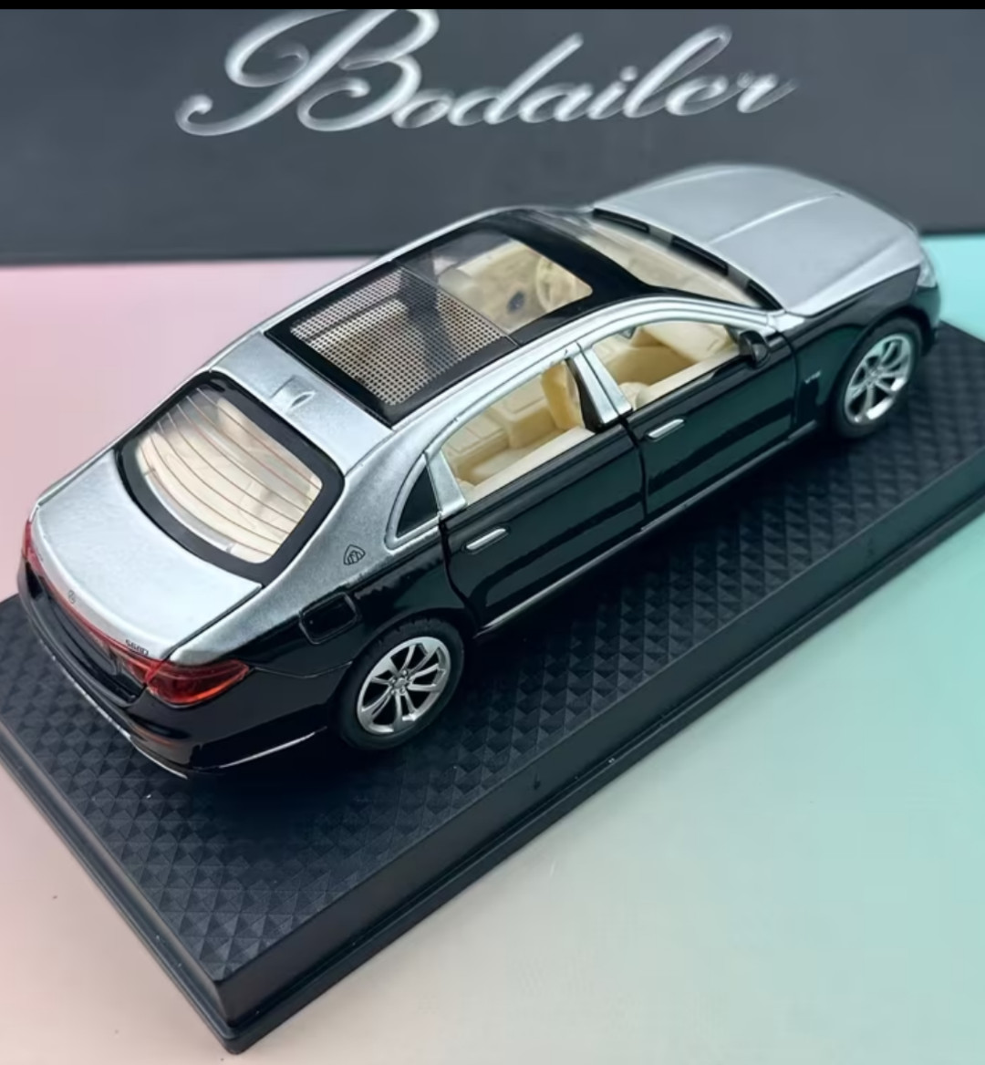 2024-2025 Maybach Die Cast Toy Car 1:32 Metal With Stand New