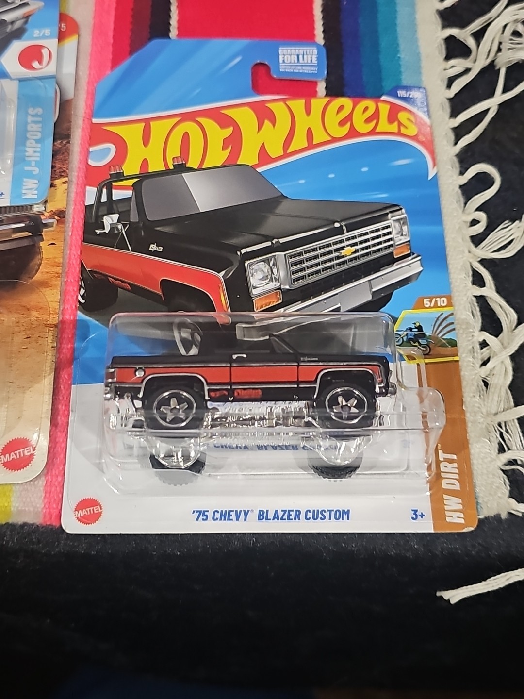 Hot Wheels Lot Of 14 Trucks And 2 Blazer