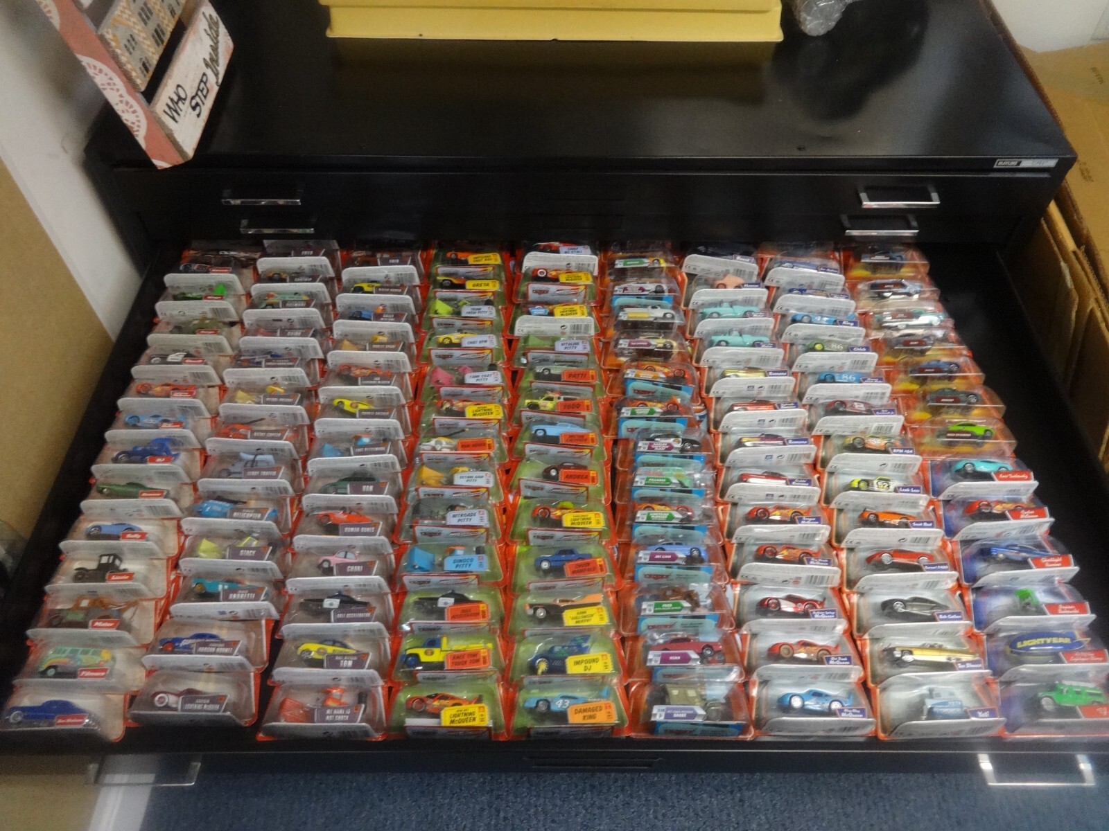 Mattel 1:55 – Lot 2 of 2 89 Disney Diecast Pixar Movie Cars – MIP – Choose
