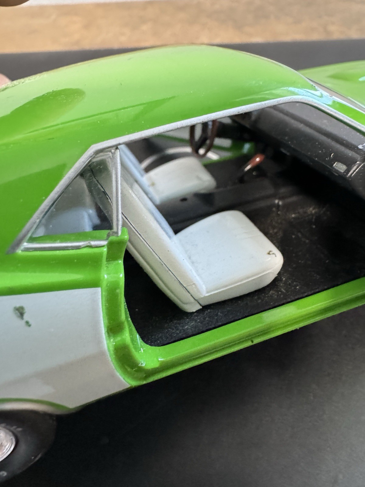 Die Cast Car Vintage 1971 Cuda 440 Green 1:24