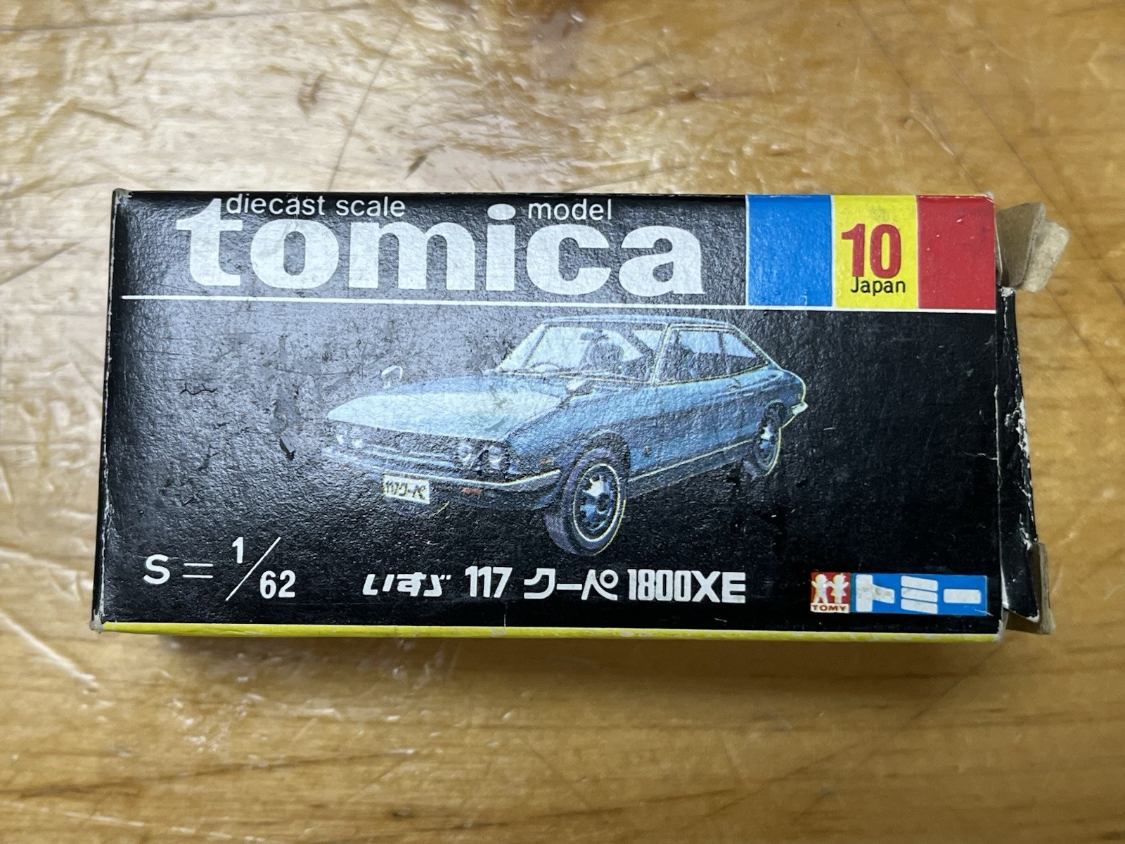 Tomy Tomica Isuzu 117 Coupe 1800XE No.10 Made In Japan