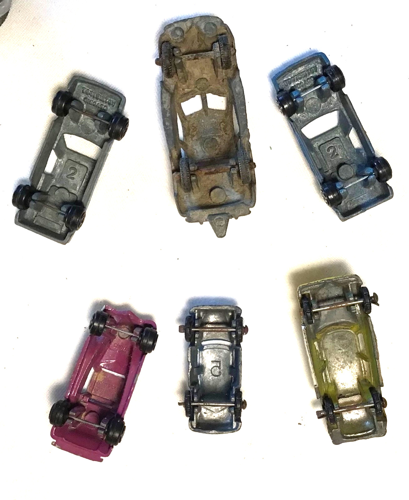 LOT OF 6 MINI CARS BARCLAY RARE TAXI & 1940’s SEDAN, 2 BLUE LAMBORGHINI, FORD