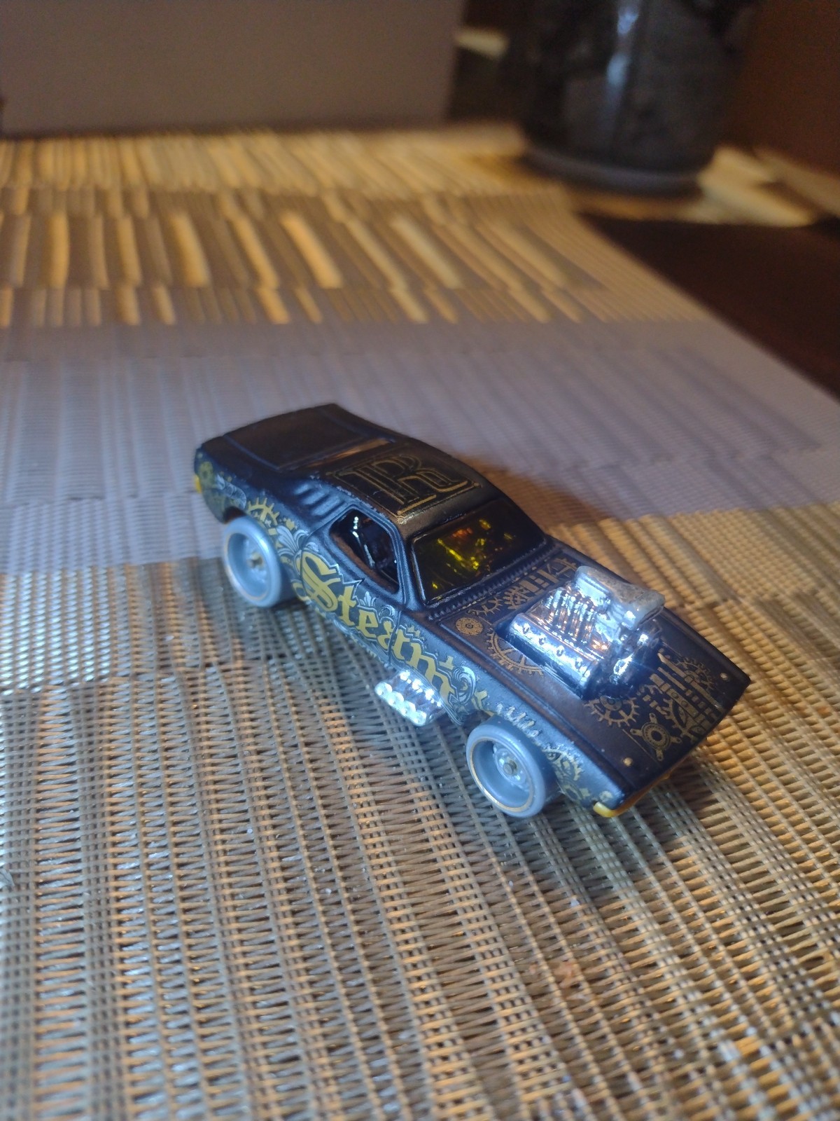 Hot Wheels: Rodger Dodger. Black, Steam Punk B78