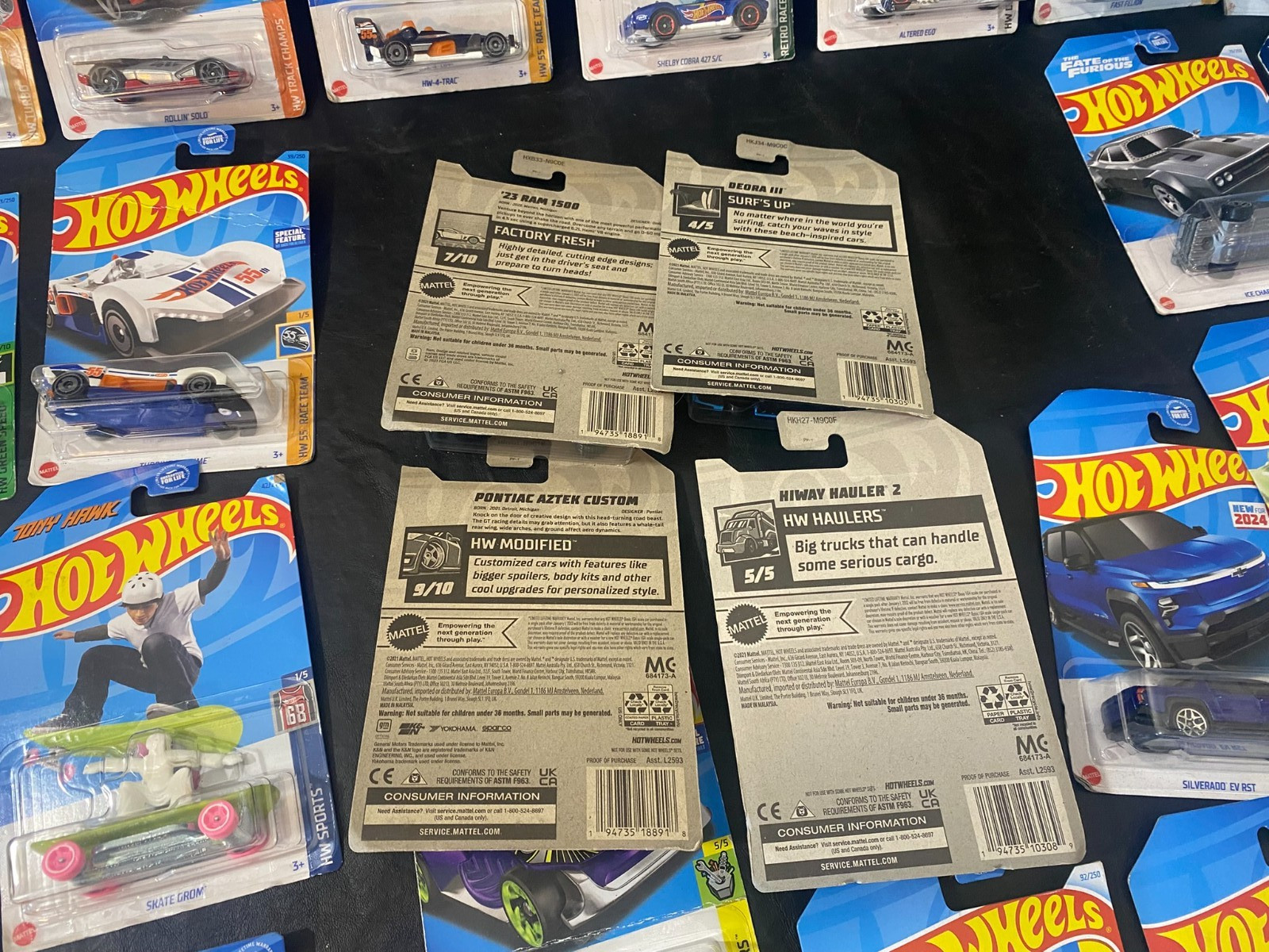 Hot Wheels lot of 40 cars Pontiac Volkswagen Deora Charger and more!