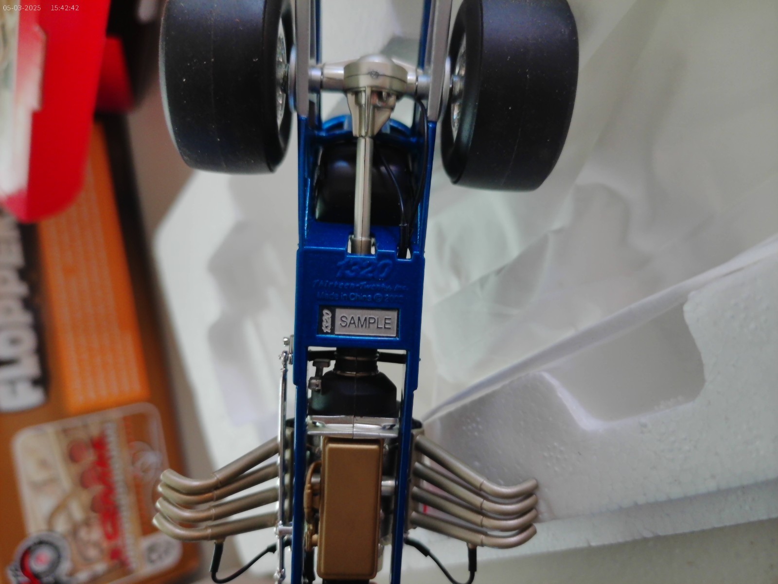 RARE SAMPLE WHIPPLE & McCULLOCH 1:24 FLOPPERS NITRO FUNNY CAR DRAG RACING 1320