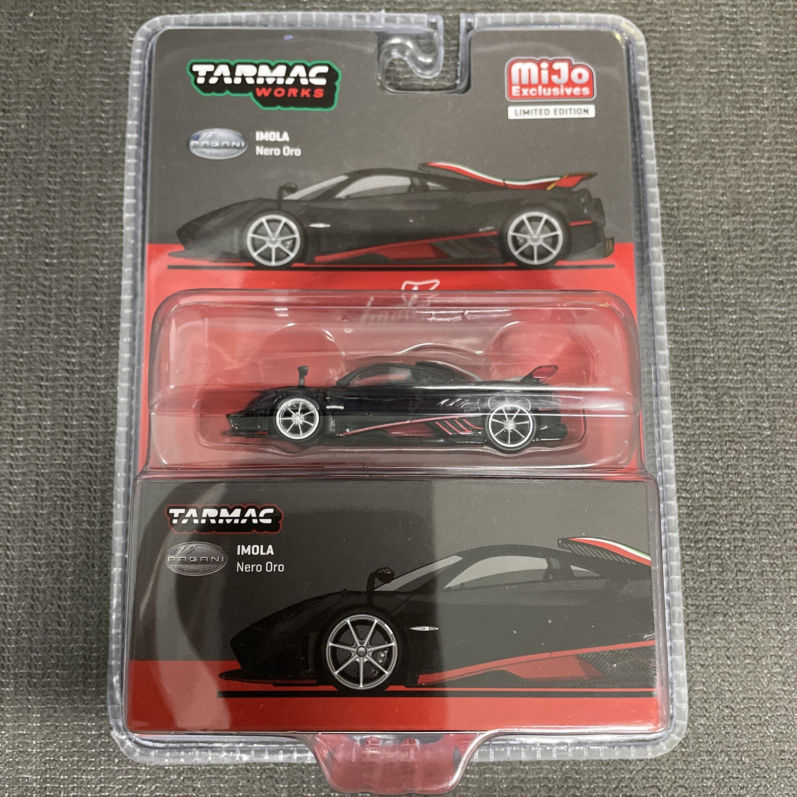 Tarmac Works Pagani Imola Nero Oro Black Global64 1/64