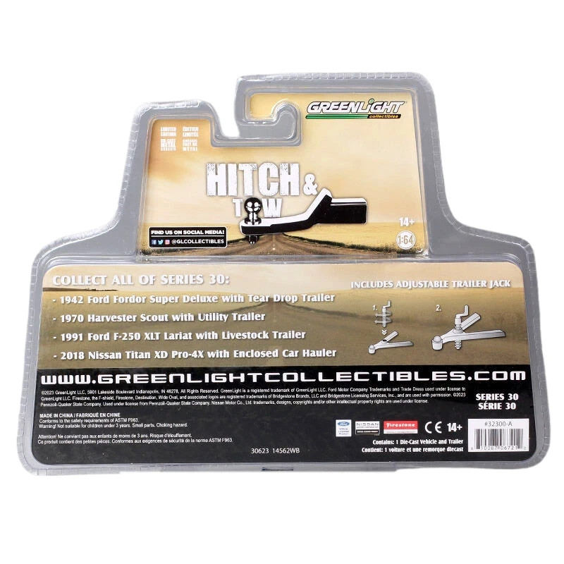 Greenlight Hitch & Tow 1942 Ford Fordor Super Deluxe w/Tear Drop Trailer 1:64