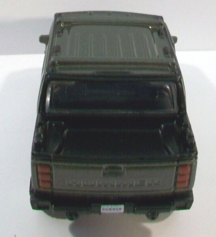 Maisto Hummer H2 SUT Concept Pull Back Action Die-Cast Car, 1/46 Scale