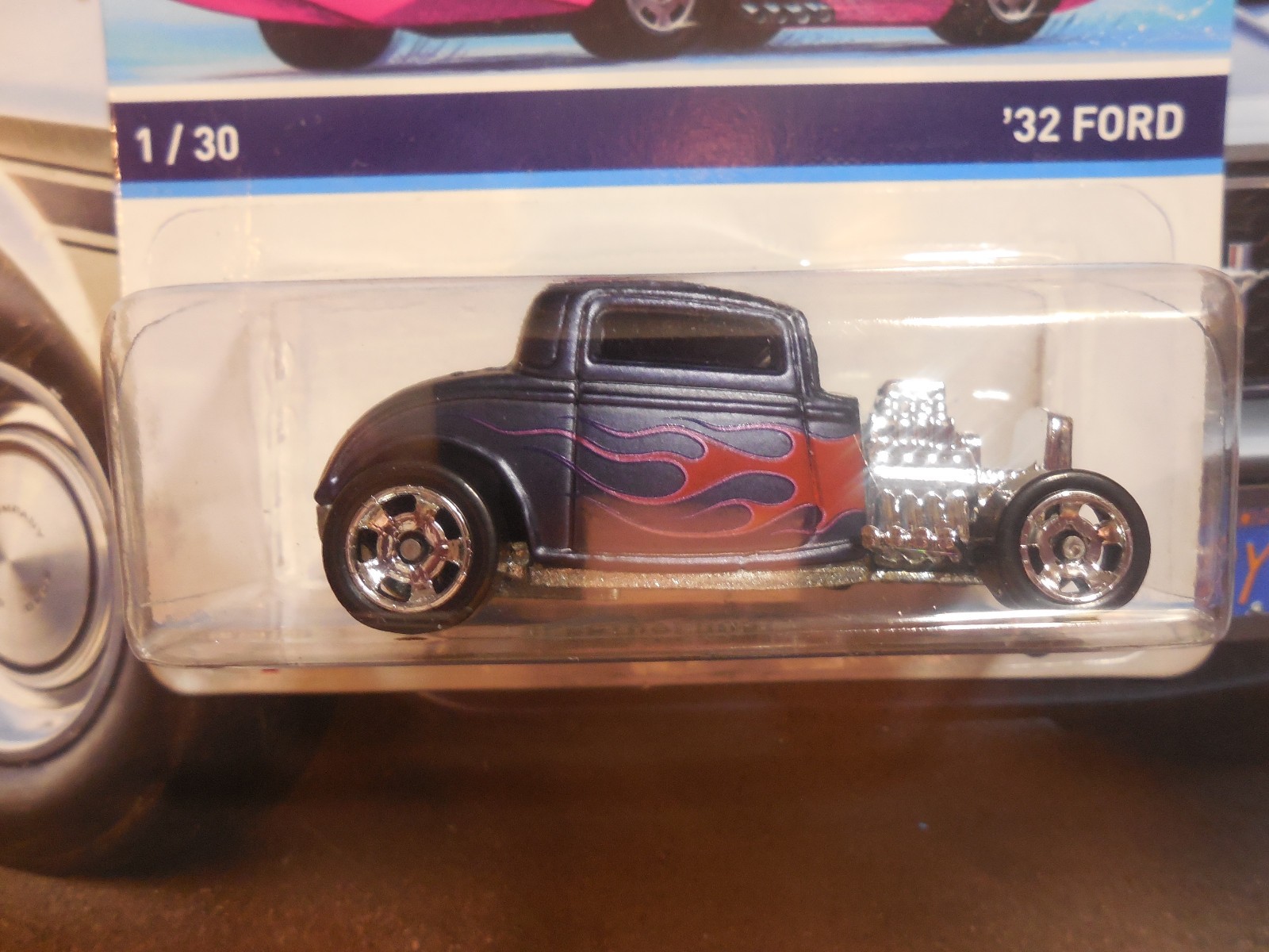 Hot Wheels ’32 Ford Lot 4 COOL CLASSICS RED EDITION FLAMES UNO RAT ROD FREE SHIP