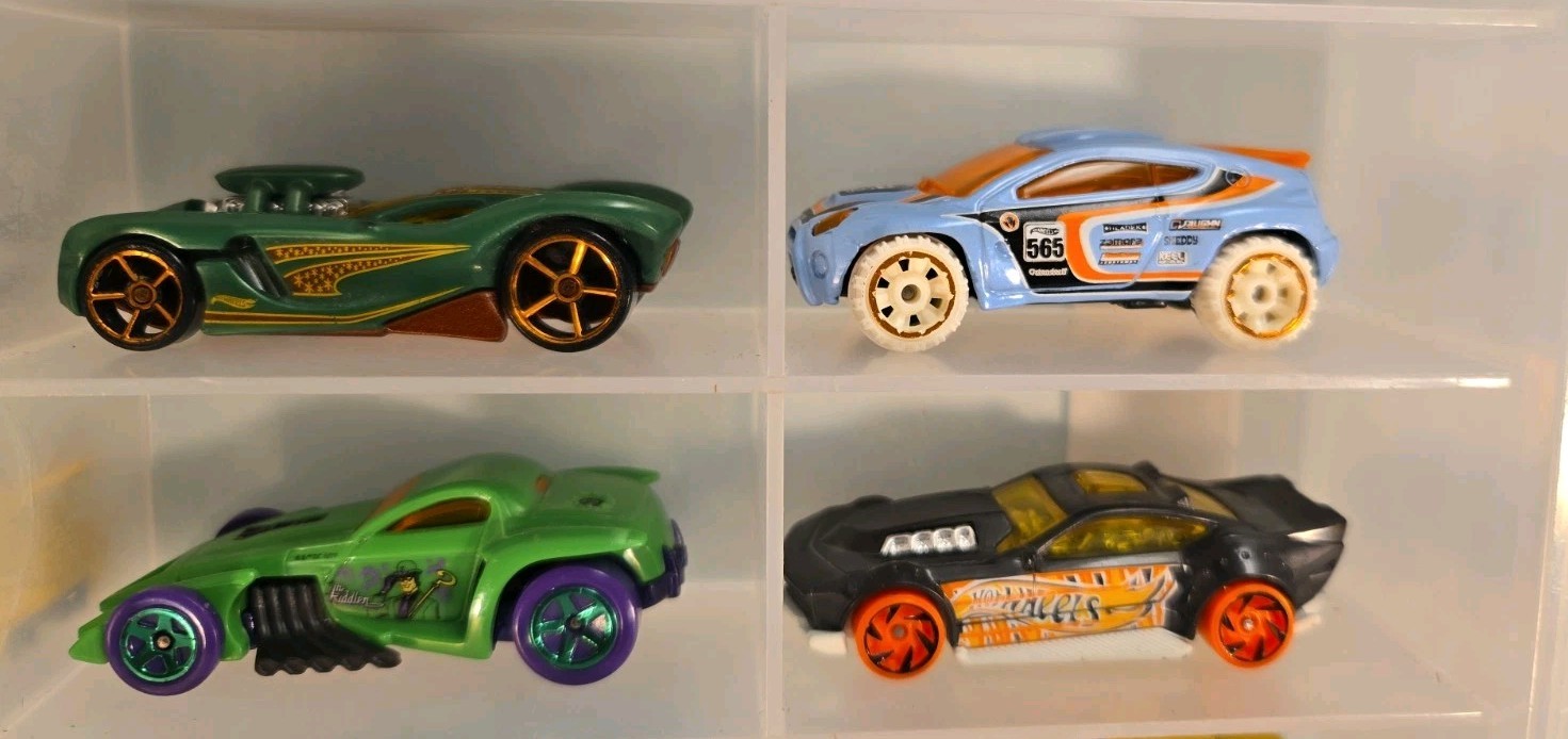 Lot of 20 Loose Hot Wheels Various Vehicles Cars #45