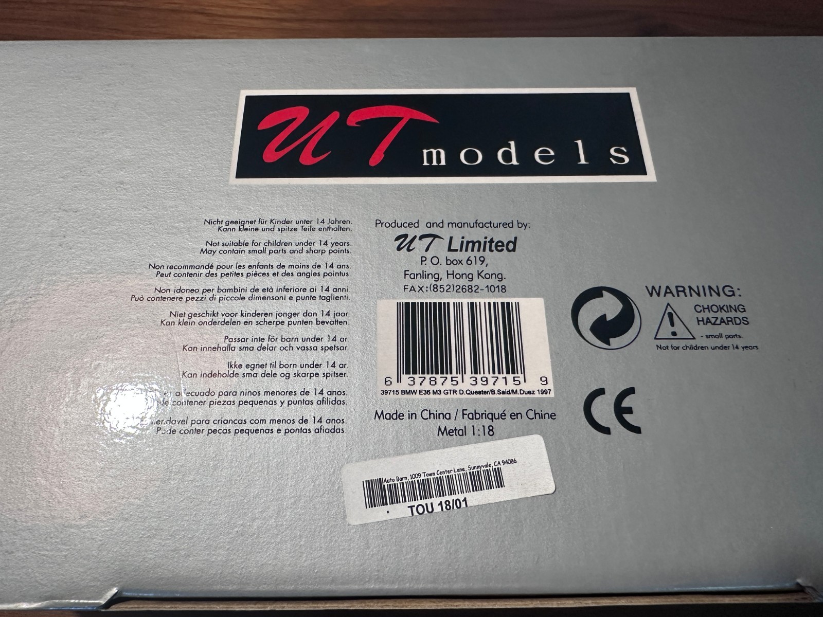 1:18 UT model BMW E36 M3 GTR 1997 Red Bull, New, in box White with Blue Roof