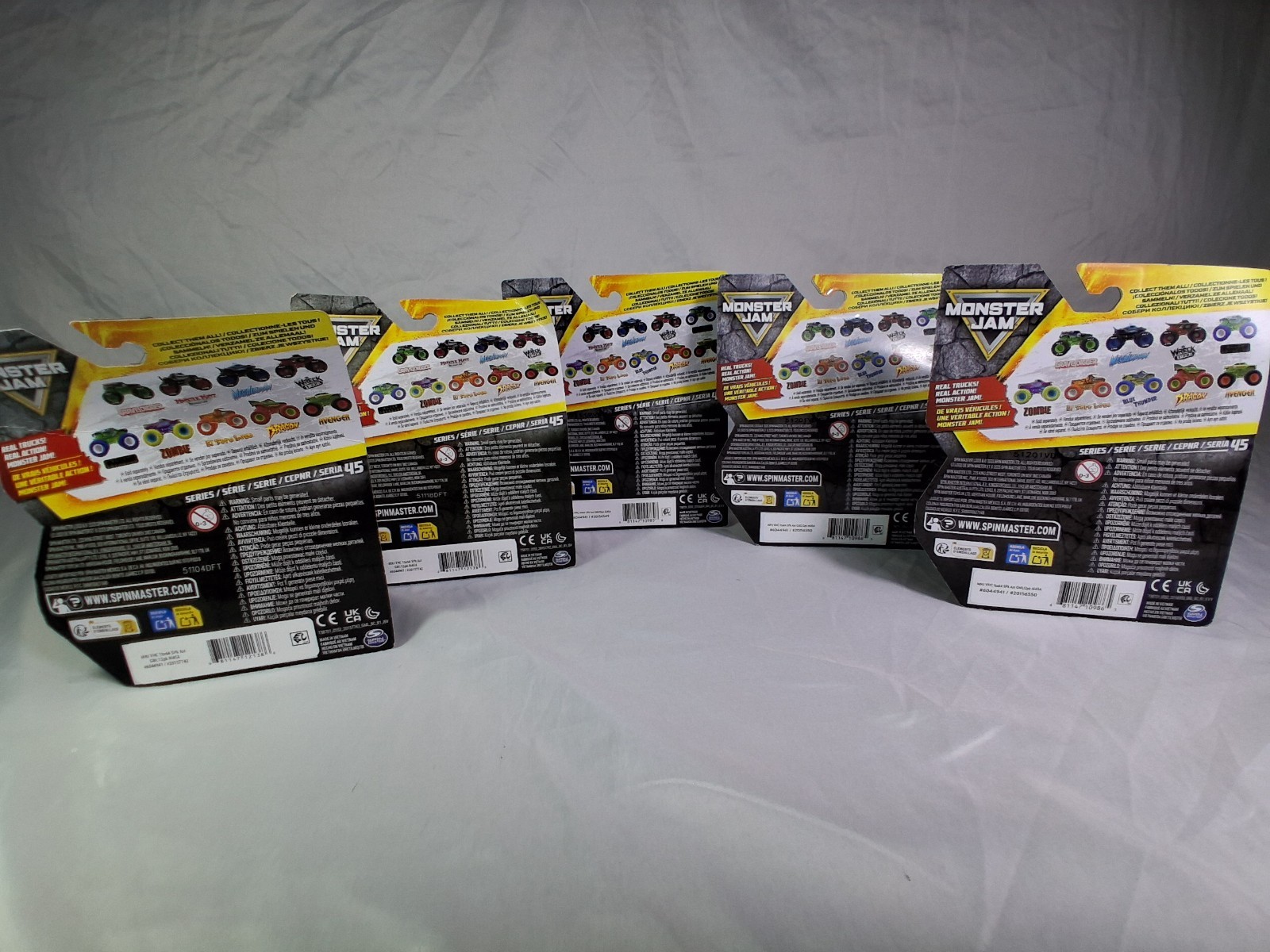 Lot of 5 Monster Jam 1:64 Diecast Trucks Blue Thunder Grave Digger Monster Mutt