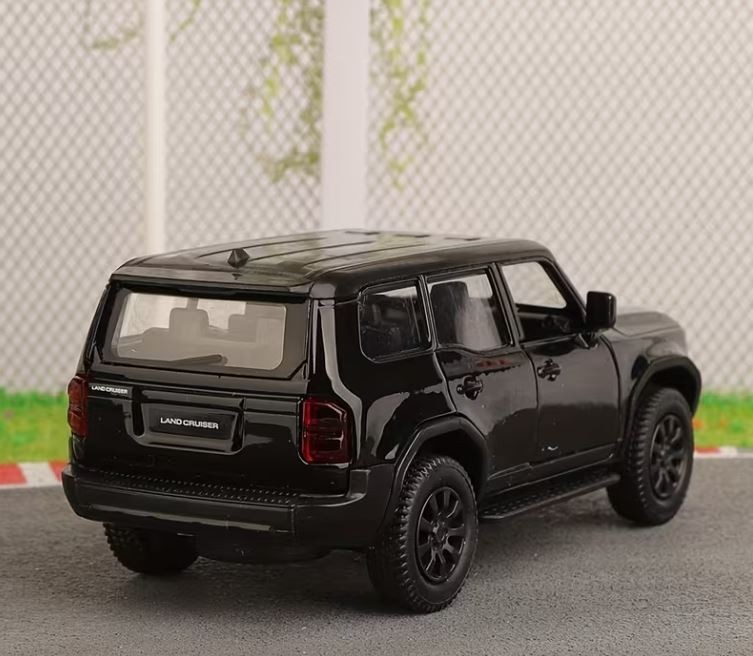 TOYOTA LAND CRUISER 250 SUV RARE ~1:36 DIECAST NEW HTF CAR MODEL 3 CHOICES GIFT