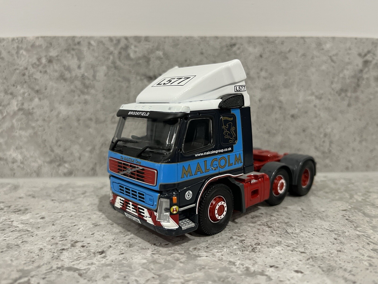 Corgi – Volvo FM Tractor Unit – Malcolm Group – CC99174 – 1:50 – Mint/New
