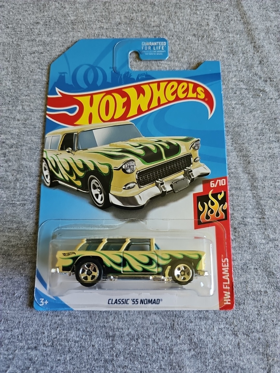 2018 Hot Wheels CLASSIC ’55 NOMAD Yellow ?/365 GREAT CARD Flames KMART COLOR