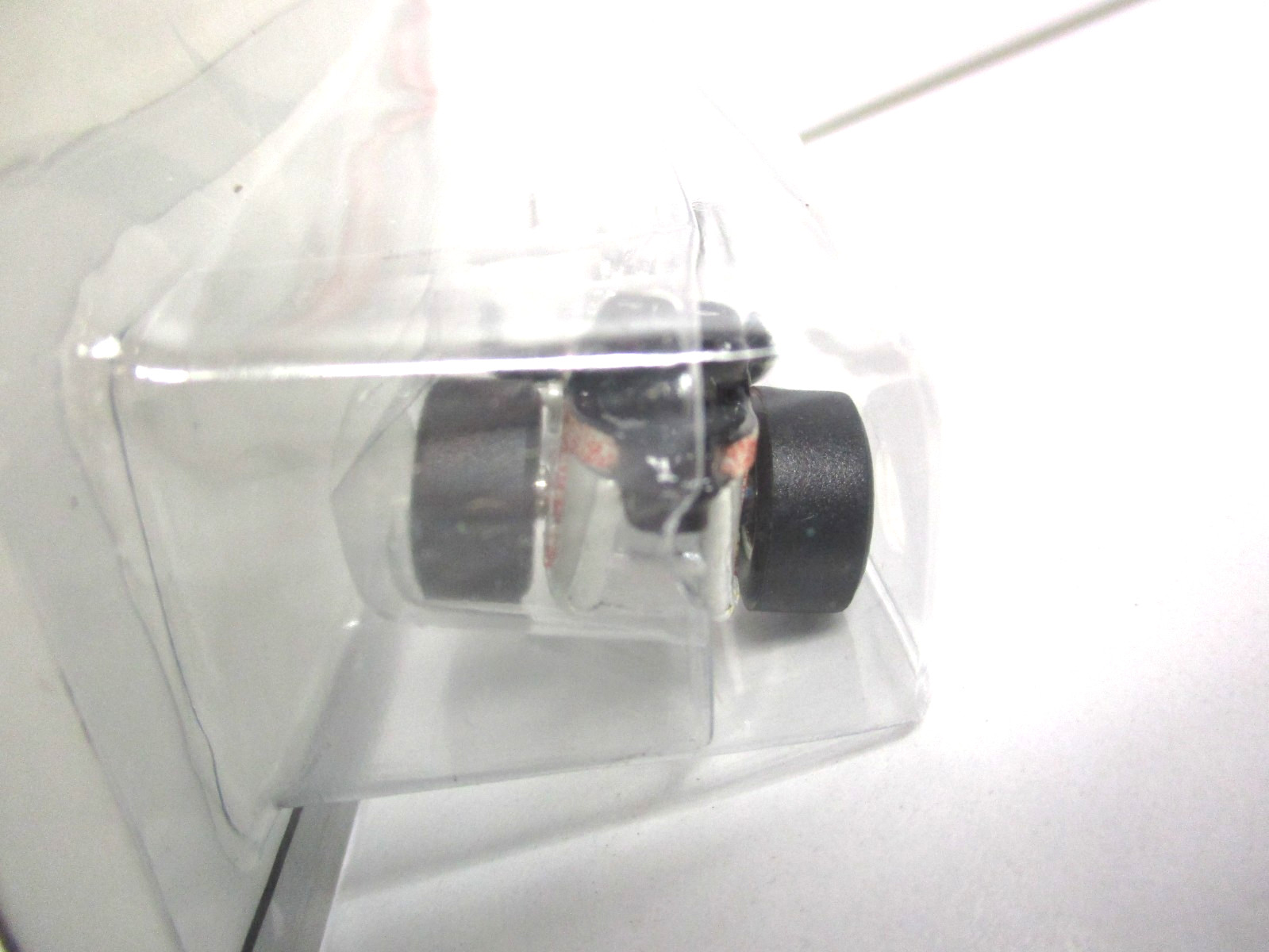 HOT WHEELS – DRAG STRIP DEMONS -ROLAND LEONG HAWAIIAN FRONT ENGINE DRAGSTER READ
