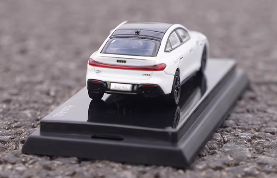Original 1/64 Scale Shanghai AUDI A5L Diecast Alloy Model Car 3 Colors Gifts Toy