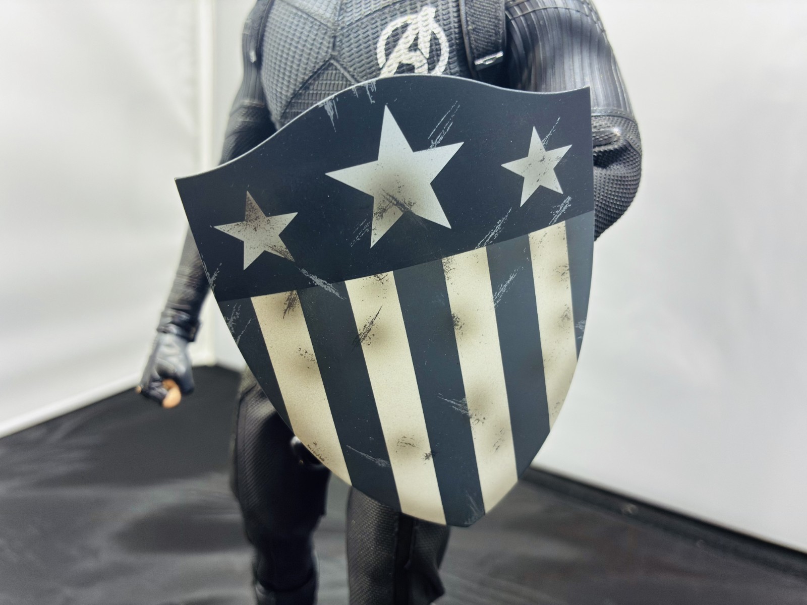 Hot Toys 1/6 mms488 Captain America Concept Art Version Marvel Open Box