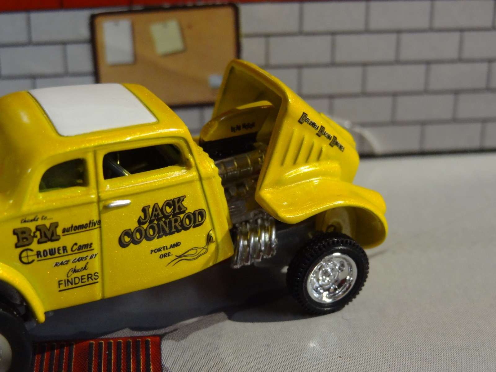 HOT WHEELS – JACK “THE BEAR” COONROD – 1933 WILLYS GASSER DRAG CAR NHRA