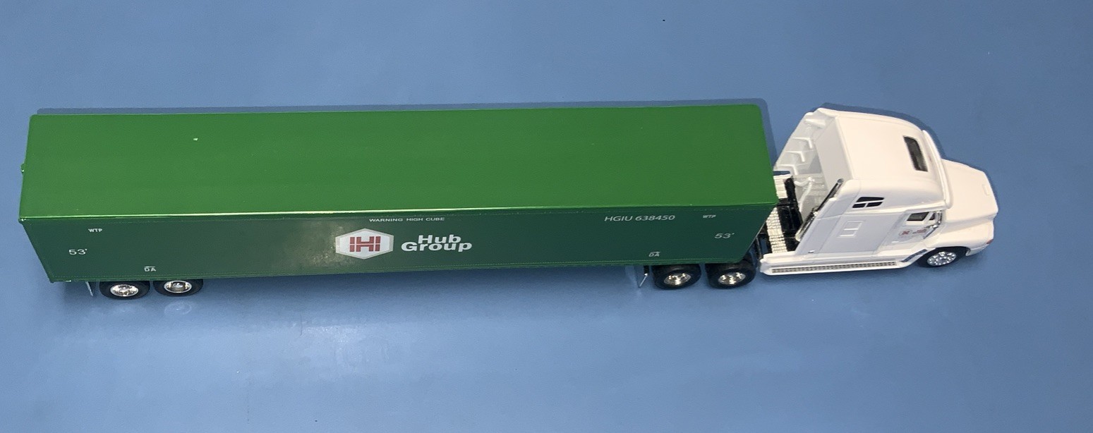 Liberty Classics Freightliner Century Class Hub Group Tractor Trailer 1:64