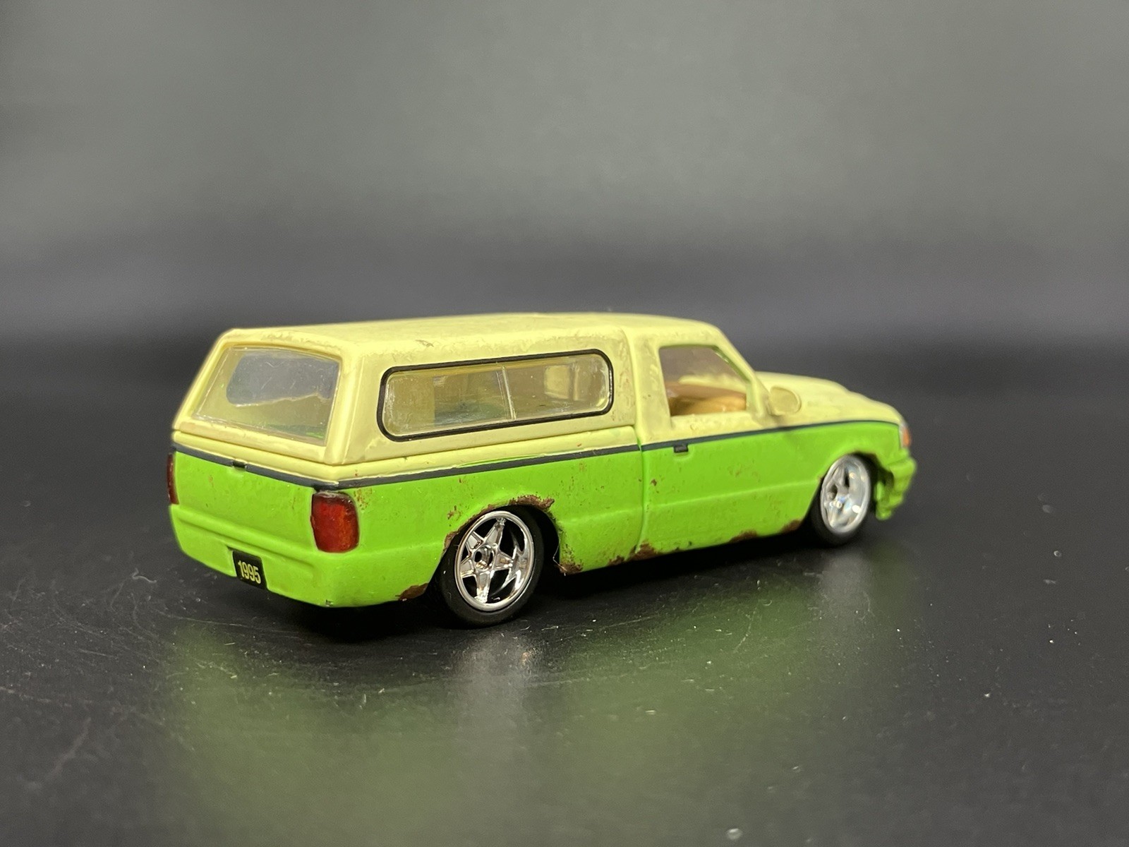 1995 Ford Ranger Pickup Truck Weathered Rusty Barn Find 1/64 Diecast Custom M2