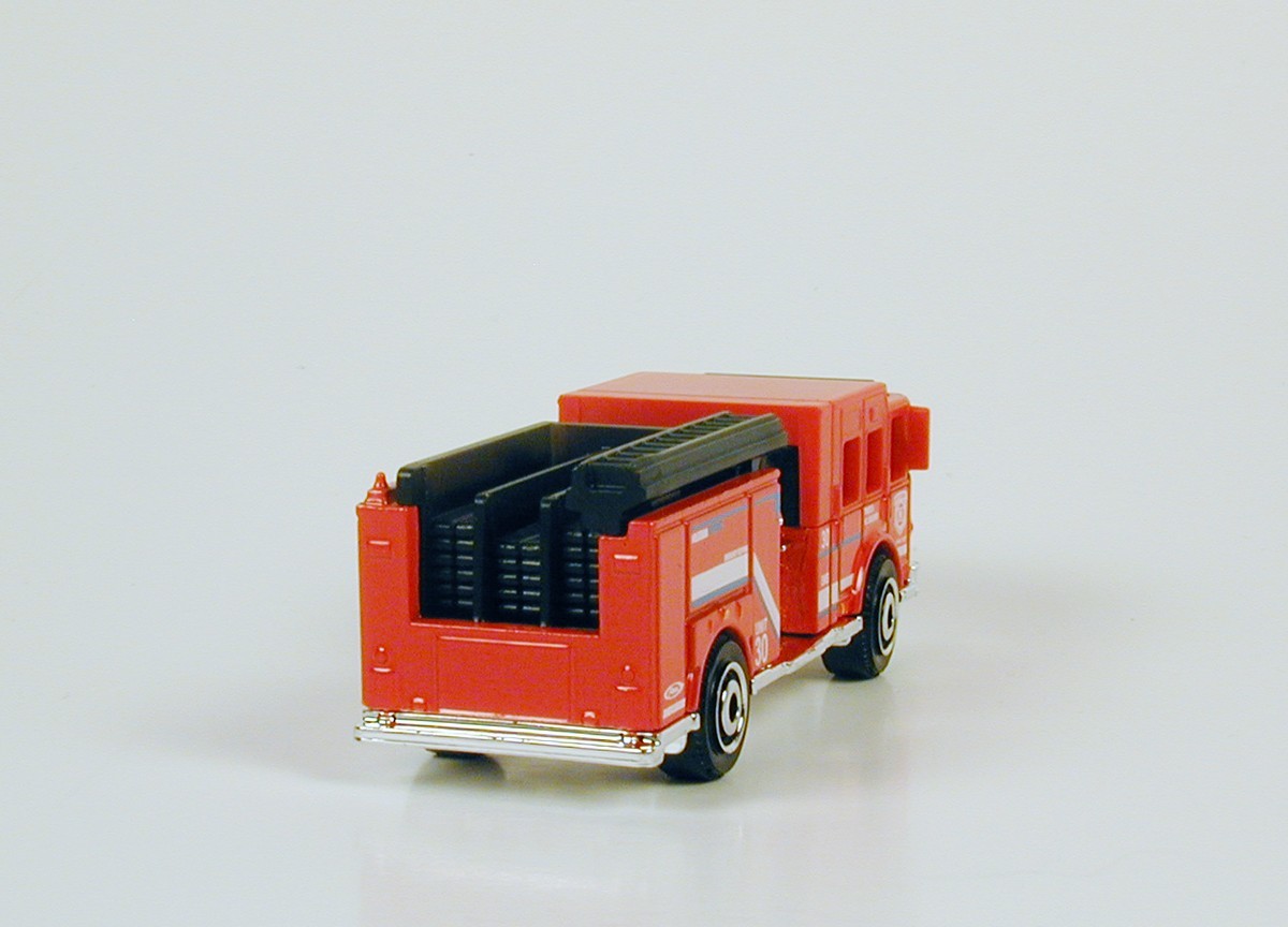 Matchbox Pierce Volterra EV Fire Engine “Matchbox Fire Dept” No Package