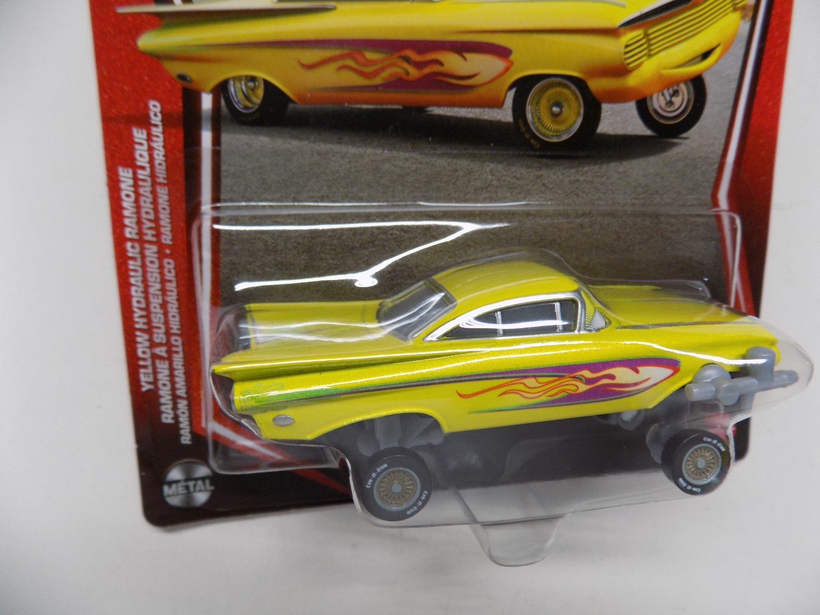 DISNEY – PIXAR – 2026 CARS – YELLOW HYDRAULIC RAMONE