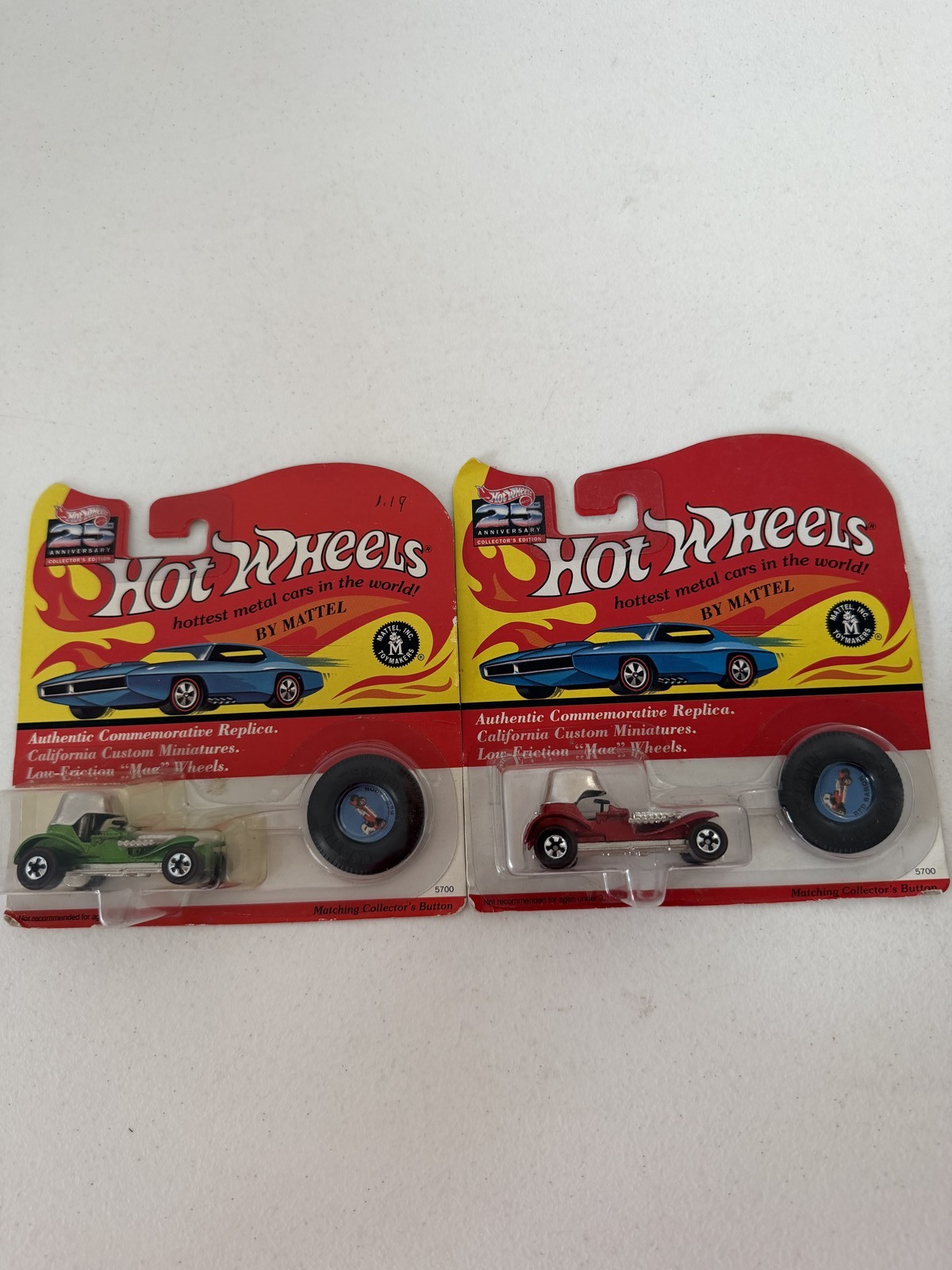 Hot Wheels Classics 25 Anniversary Collectors Edition Red Baron Lot of 2 AH6